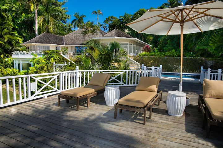 Sundeck 138 of 155