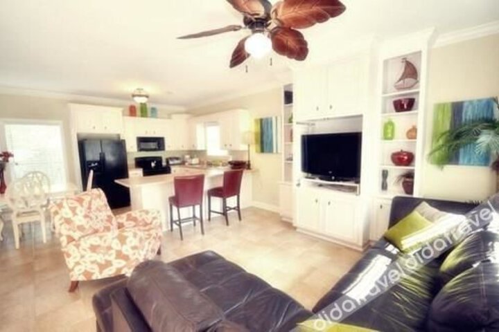 Photo of Sand Monkey Holiday Home by Blue Sun