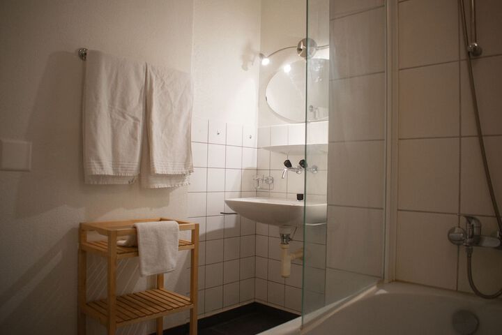 Room 50 of 65