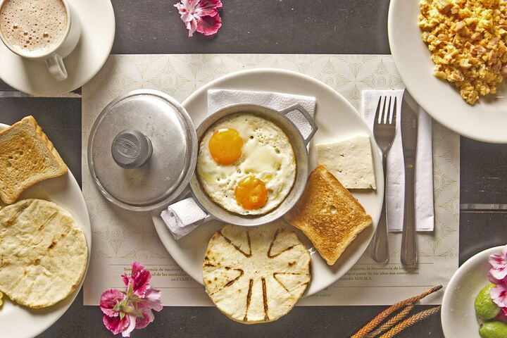 Breakfast/Coffee Service 56 of 81