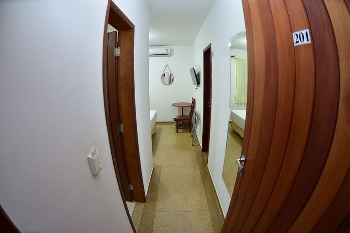 Room 19 of 65