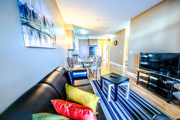 Room 8 of 25