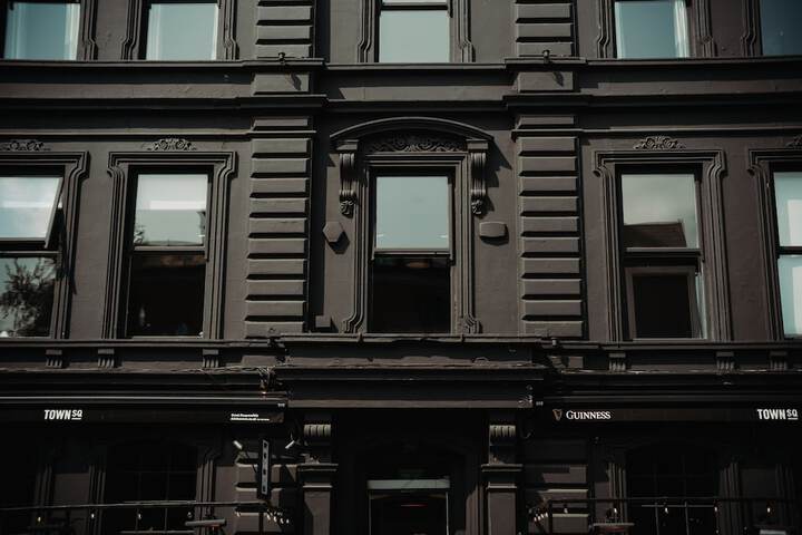 Hotel 37 of 38