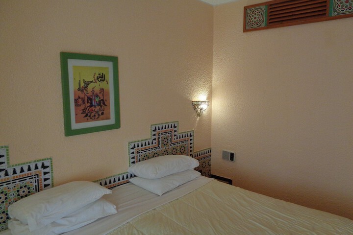 Room 5 of 20