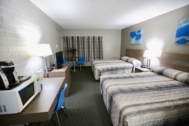 Room 12 of 60