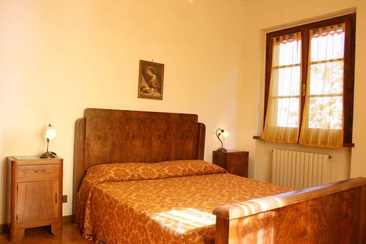 Room 4 of 20