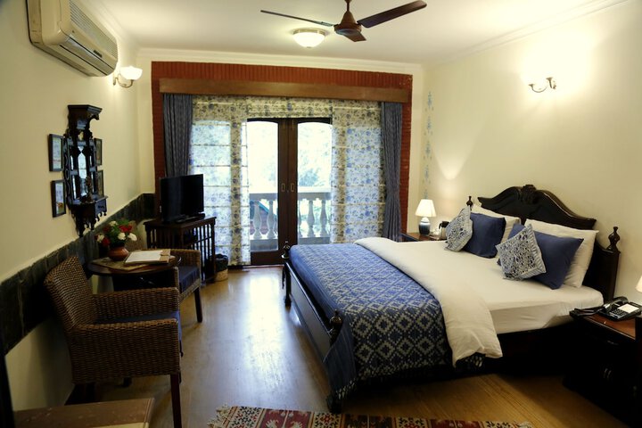 Room 4 of 22