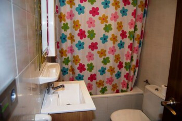 Room 2 of 24