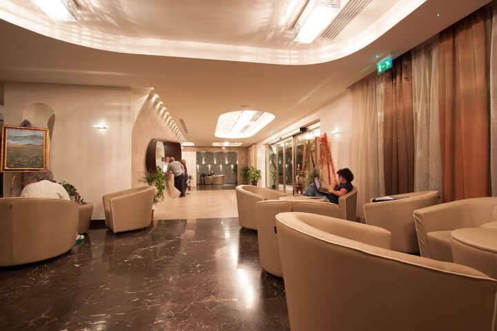 Lobby Photos