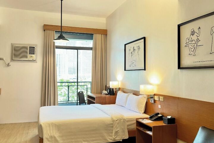 Room 17 of 45