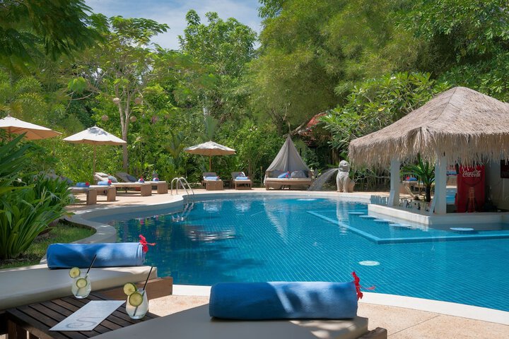 Pools & Facilities