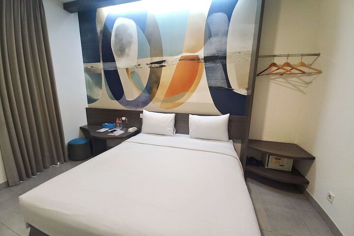 Room 17 of 56