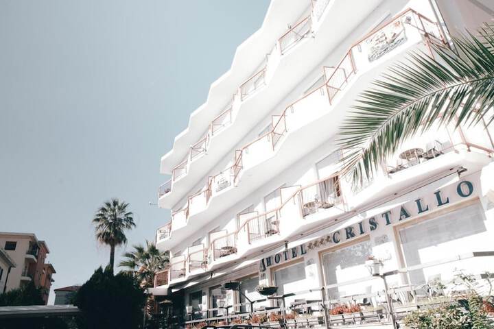Hotel 43 of 45