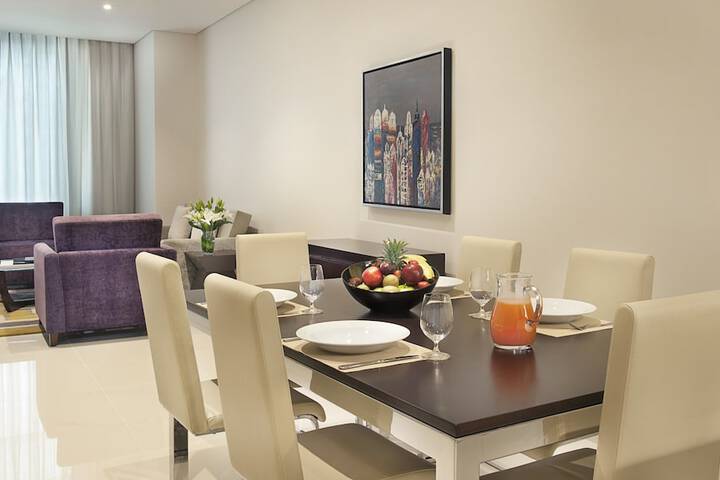 Dining Photos