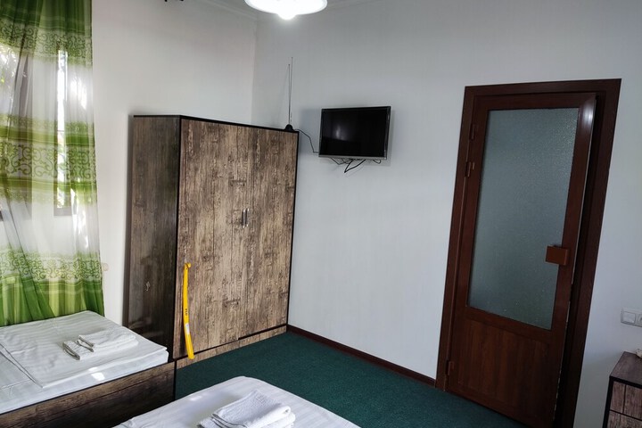 Room 12 of 70