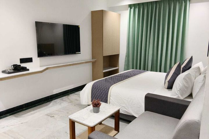 Hotel Niyathi