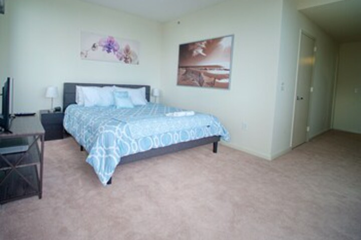 Room 178 of 246