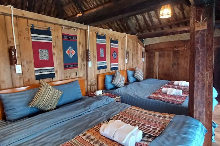 Room 21 of 53