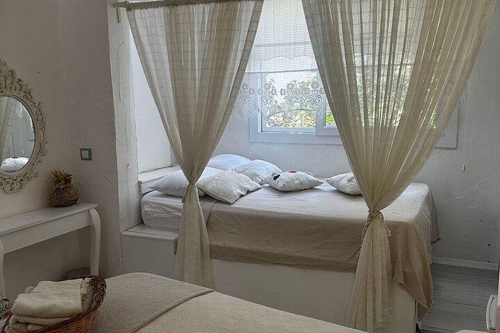 Room 26 of 54