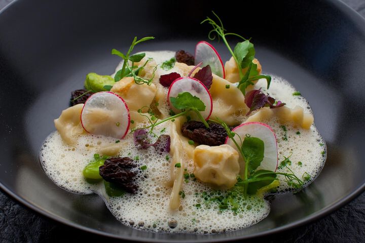 Dining 68 of 101