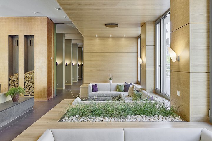 Guest Lobby