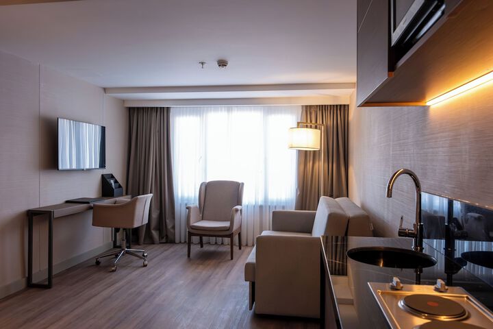 Room 16 of 68