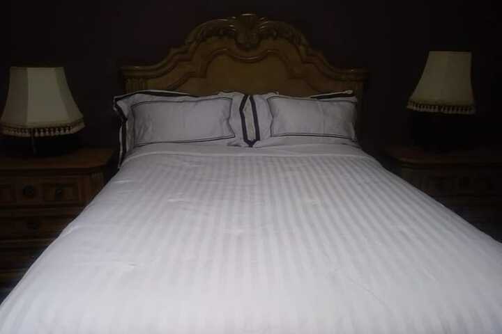 Room 5 of 19