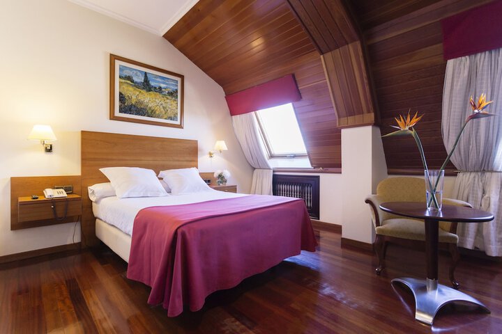 Room 9 of 58