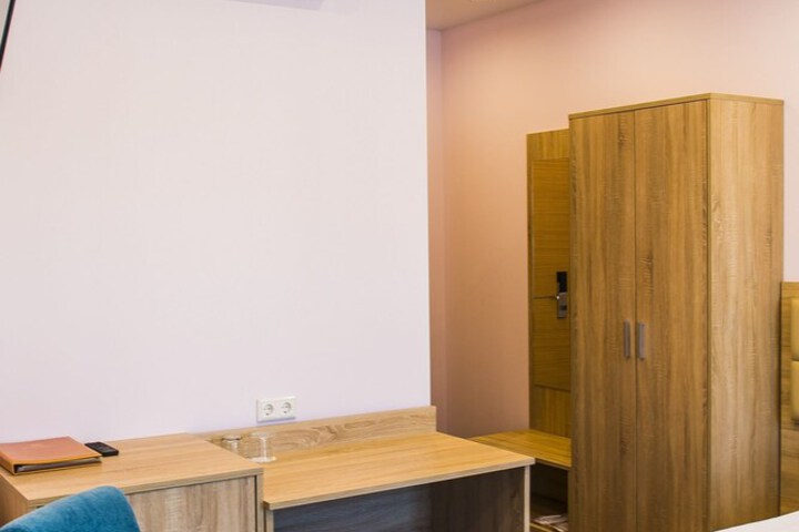 Room 26 of 118