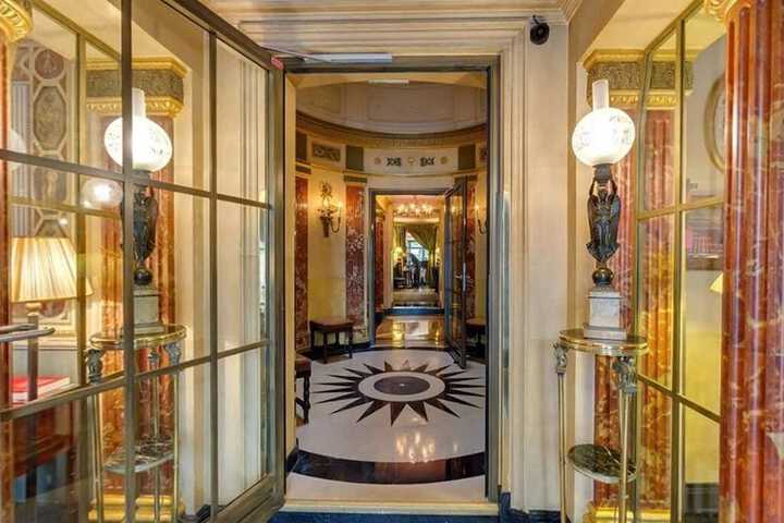 Lobby Photos
