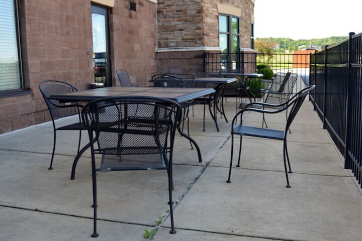 Terrace/Patio 25 of 35