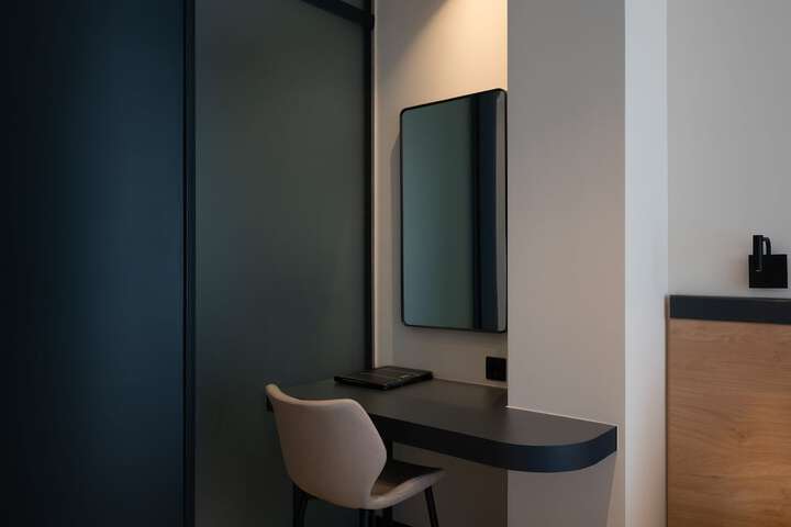 Room 15 of 57