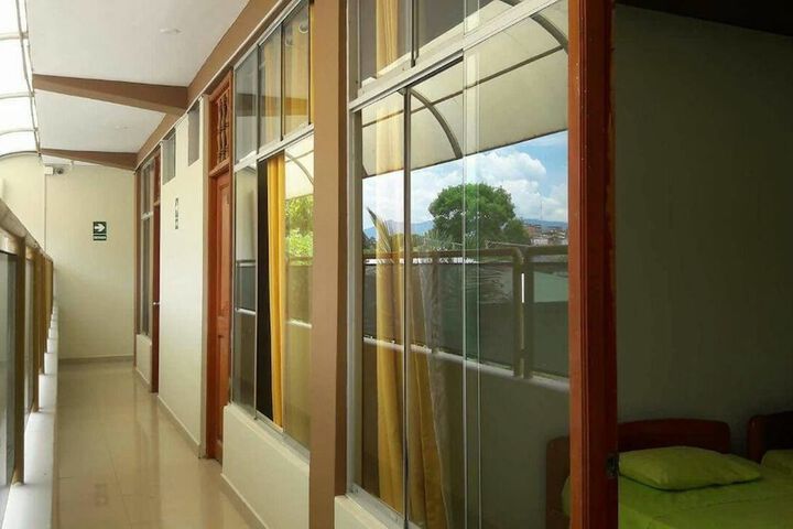 Ballroom/Hall 23 of 23