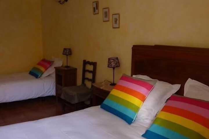 Room 2 of 54