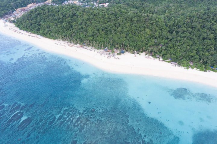 Beach 142 of 152
