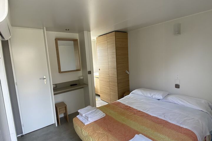Room 13 of 57