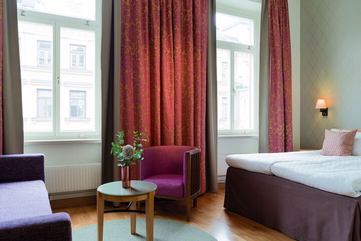 Room 40 of 65