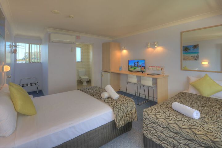 Room 8 of 41
