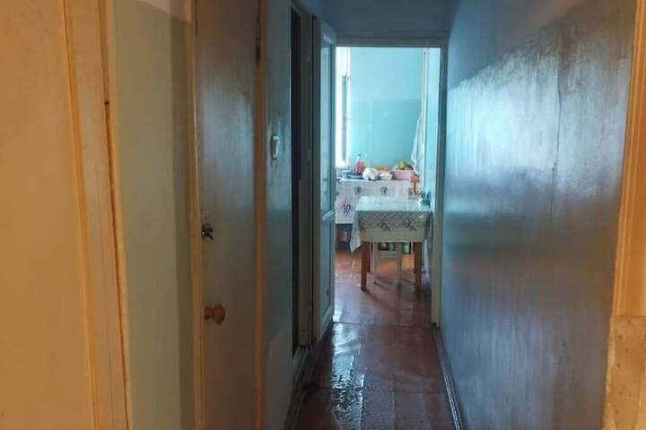 Room 3 of 6