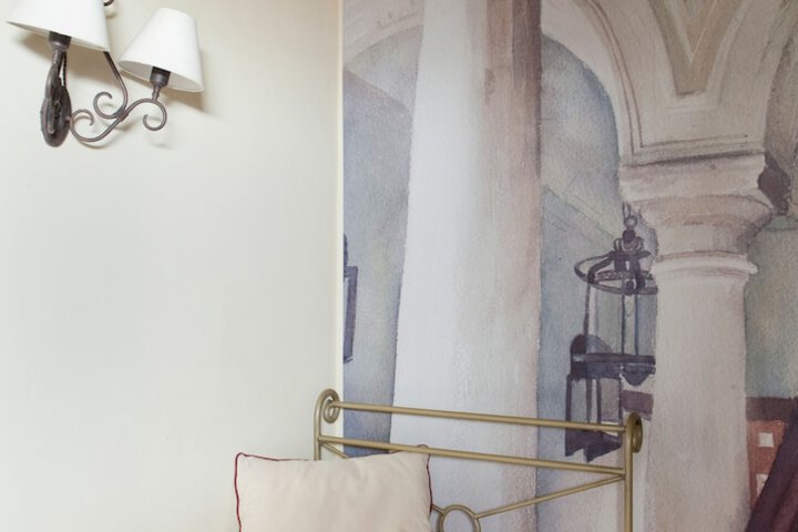 Room 21 of 60