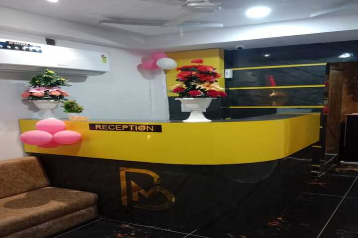 Hotel Interior 6 of 21