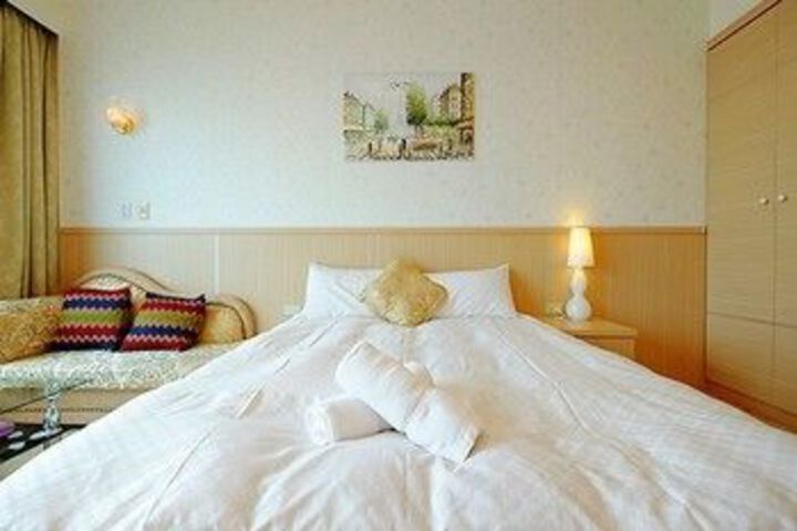 Room 20 of 39