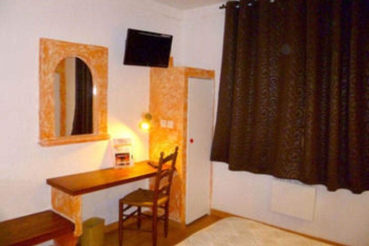 Room 20 of 31
