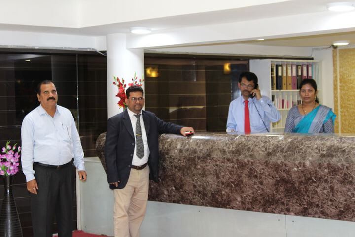 Guest Lobby