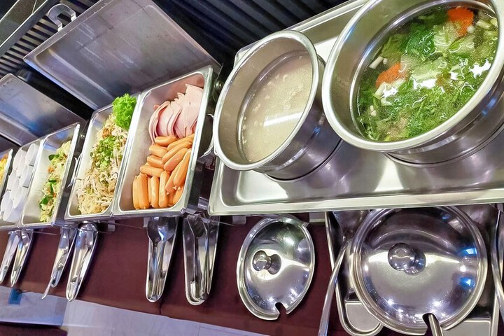 Dining 104 of 146