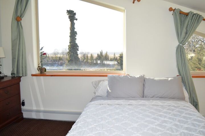 Room 4 of 20
