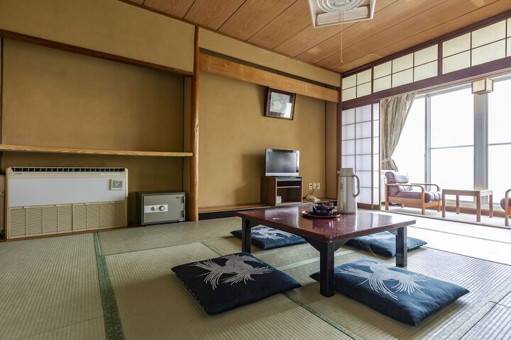 Room 40 of 52
