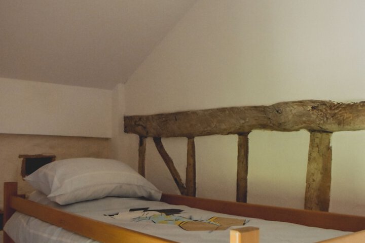 Room 18 of 320