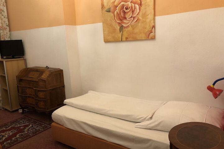 Room 29 of 41