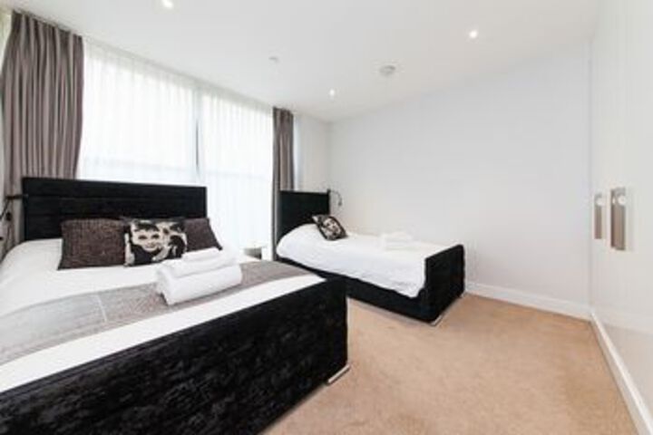 Room 15 of 57